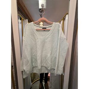 Lord & Taylor Sweater Sz Large